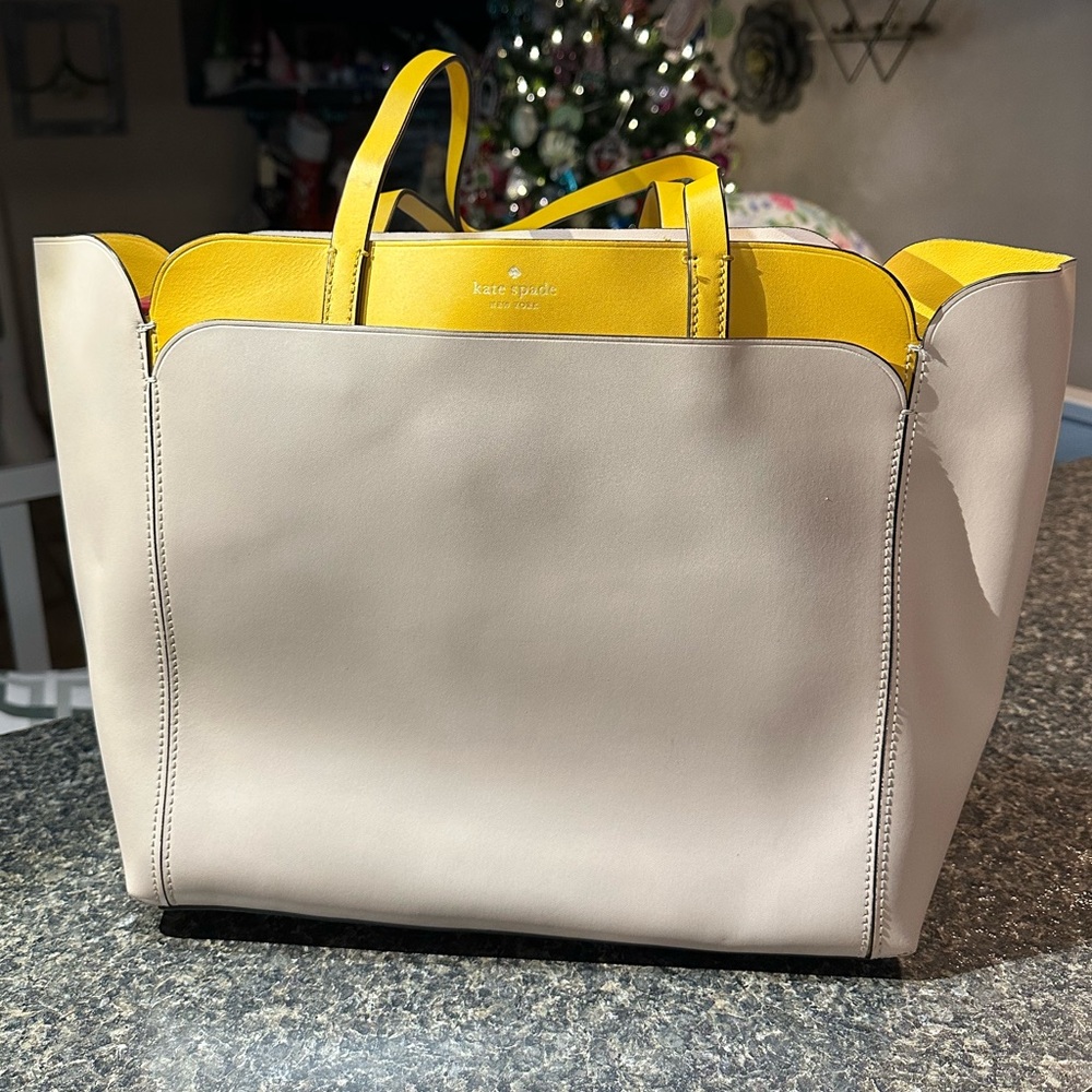 Kate spade large purse
